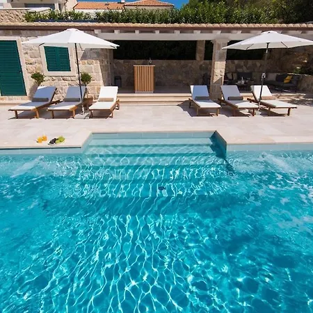 Vila Heritage Unique *