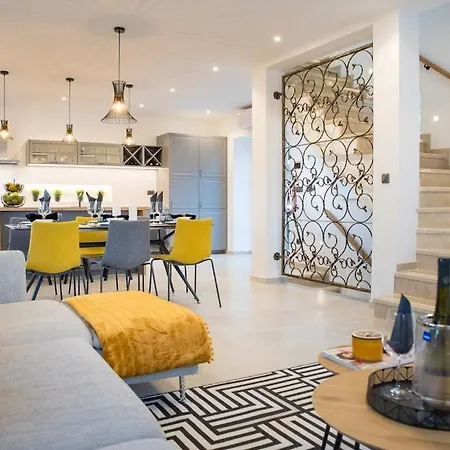 Vila Heritage Unique *